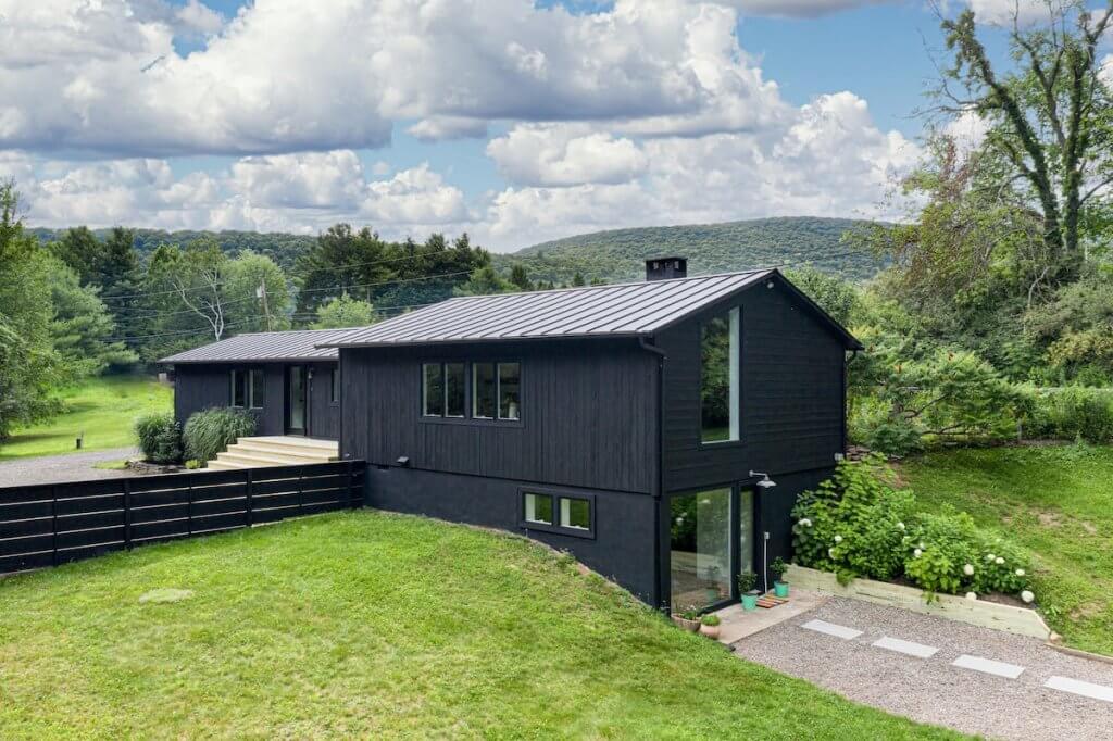 Black Barn Ranch House- Ellenville Alive